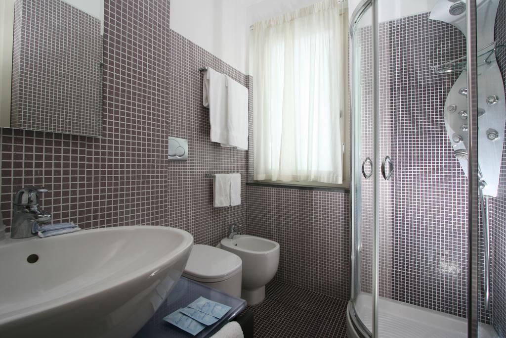Comfort Room,112386972:JPEG